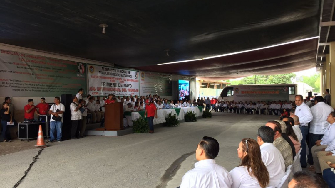Conmemoran obreros Día del Trabajo