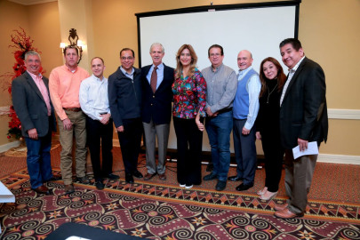 Sostiene Maki Ortiz mesa de trabajo con los gerentes de INDEX