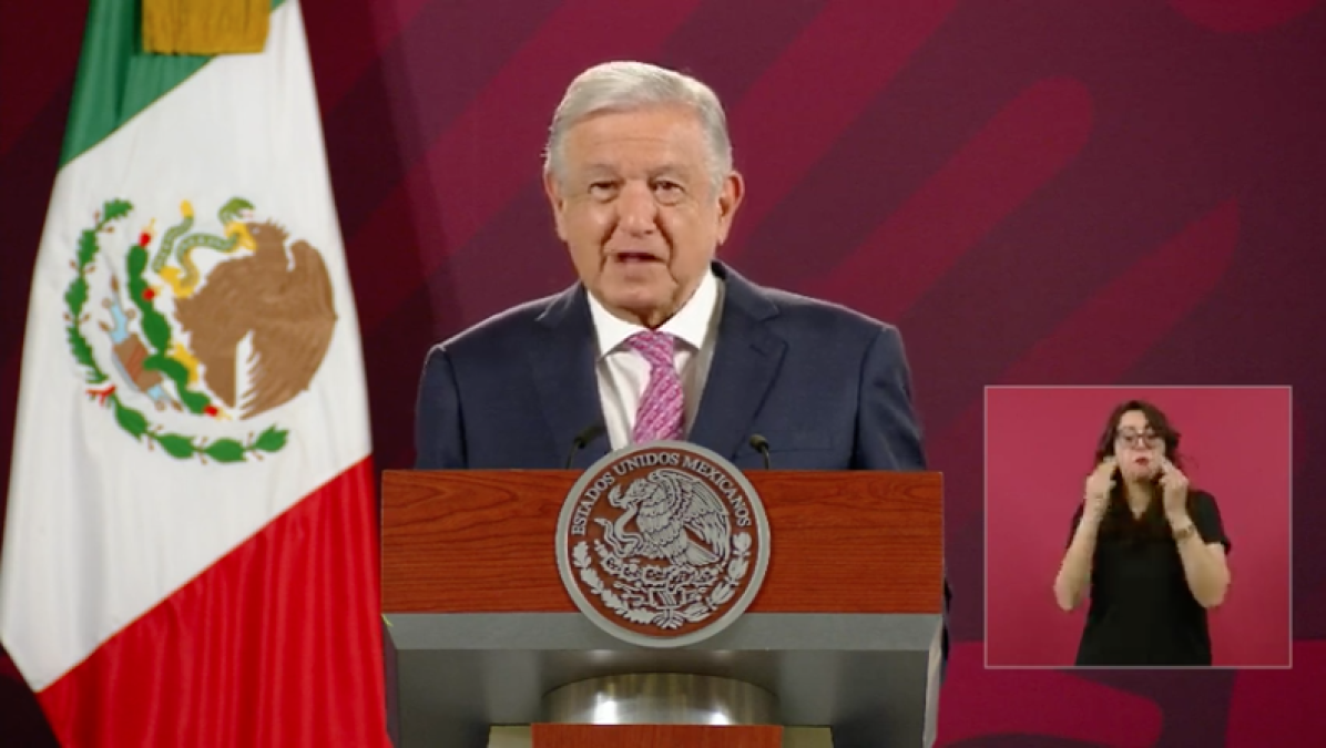 AMLO revela que recibe la Pensión Bienestar