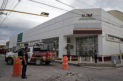 Aseguran a 96 personas migrantes tras varios operativos en Veracruz