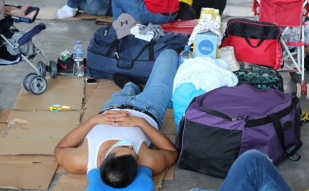 Rescata INM y GN a 195 migrantes hacinados en hotel de Apodaca, N.L