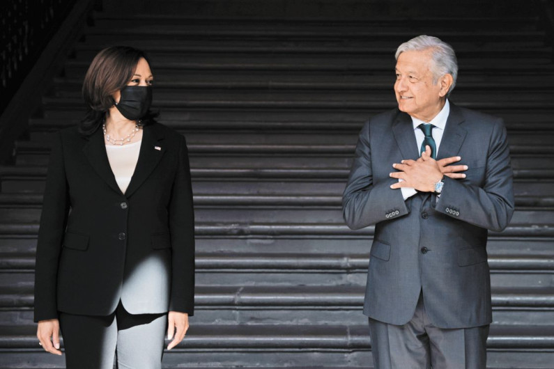 Sostendrá AMLO llamada telefónica con Kamala Harris 