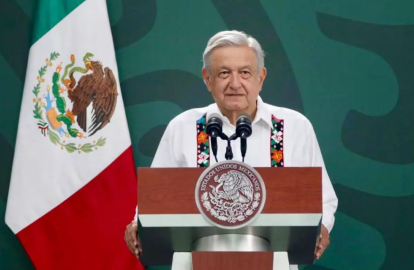 Acusa AMLO al INE de crear prácticas dilatorias para la revocación de mandato