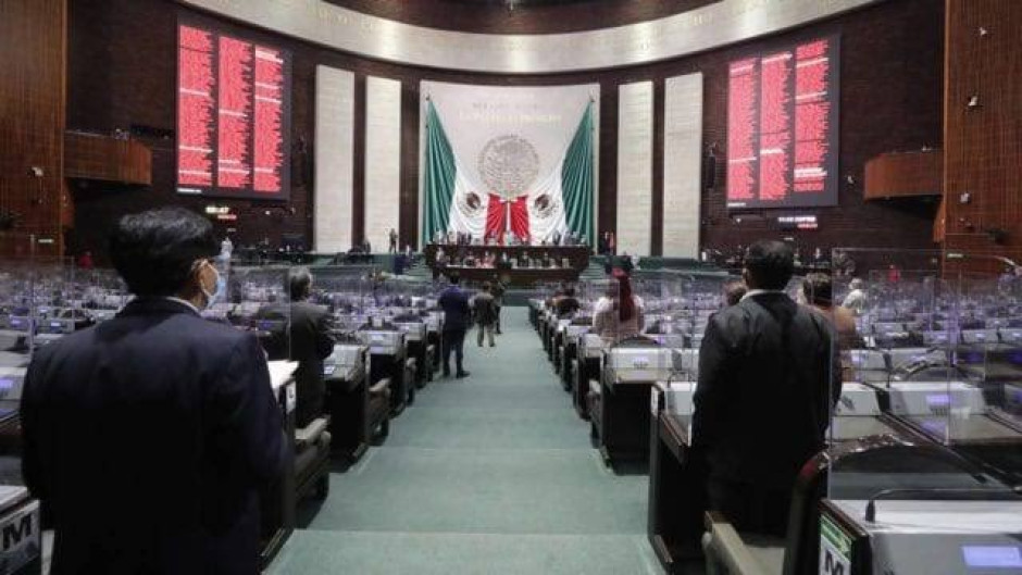 Pospone discusión y votación de la reforma eléctrica; se realizará hasta el domingo
