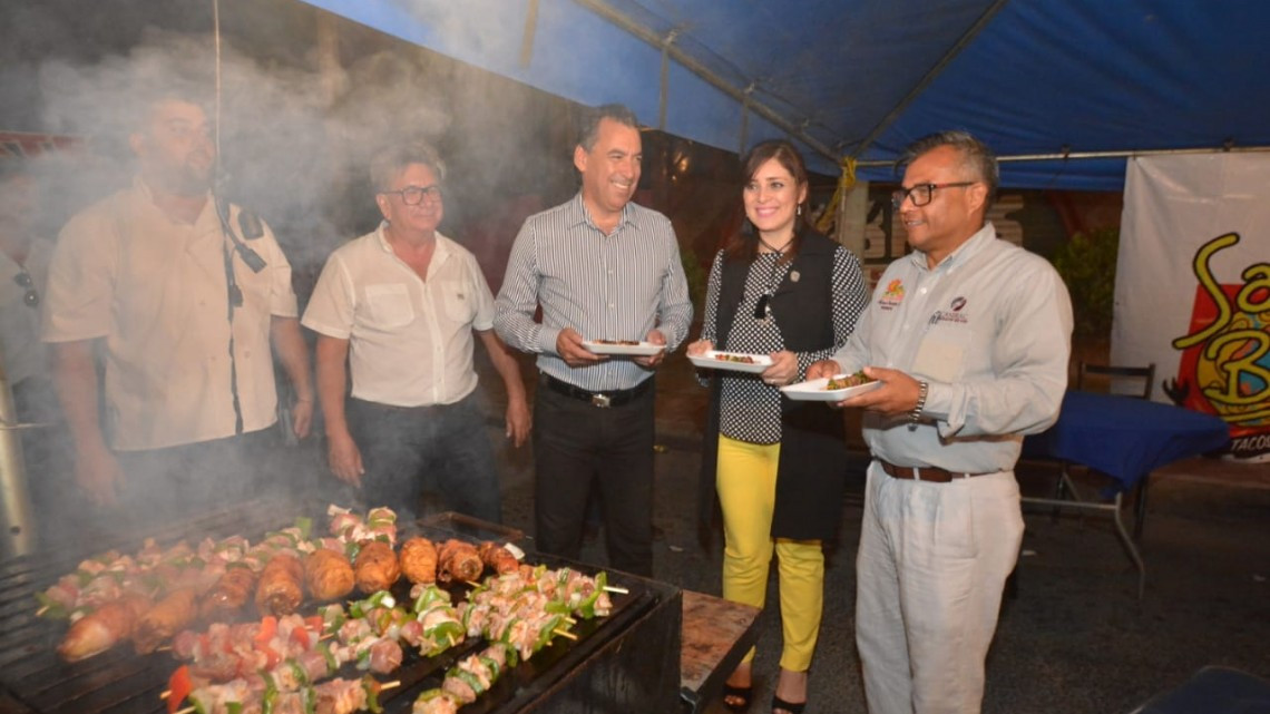 Disfrutan cerca de 4 mil personas Festival Del Taco y Festival Algarabía