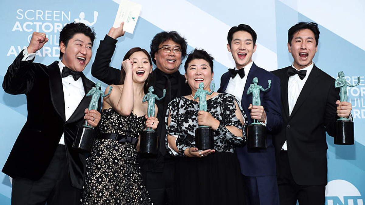 “Parásitos” se lleva la noche en los SAG como Mejor Elenco