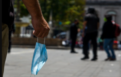 Nuevo León elimina uso obligatorio de cubrebocas en espacios cerrados a partir del domingo 