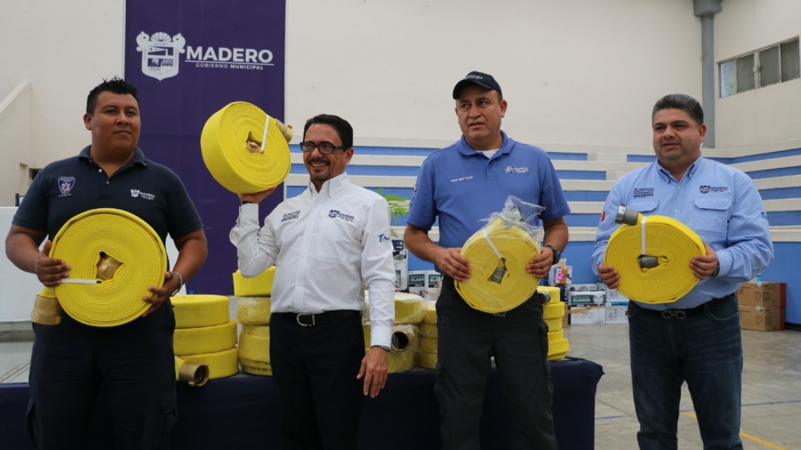Gobierno de Ciudad Madero reconoce acciones de heroísmo y compromiso de los Bomberos