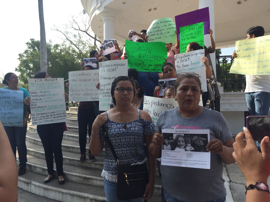 Familiares de chica desaparecida, continúan su búsqueda