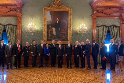 Adiós Mérida, bienvenido Entendimiento Bicentenario: Marcelo Ebrard