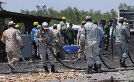 Familias de los mineros serán indemnizados: AMLO 