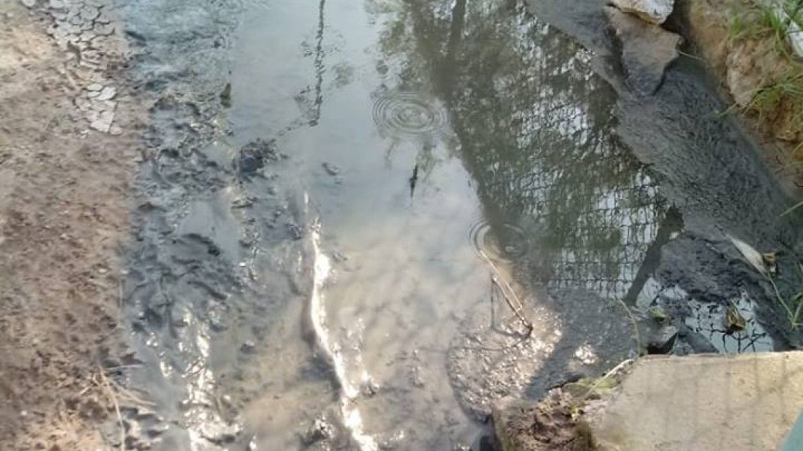 Comapa trabaja con equipo vactor