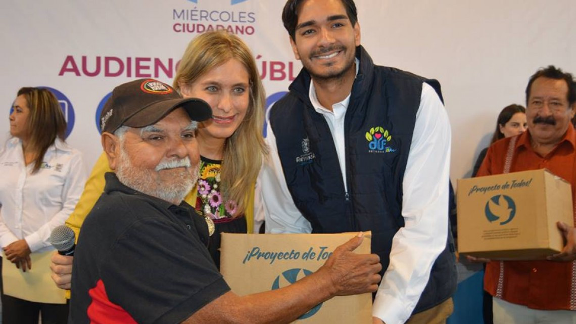 Realizan Audiencia Pública en col. Luis Donaldo Colosio