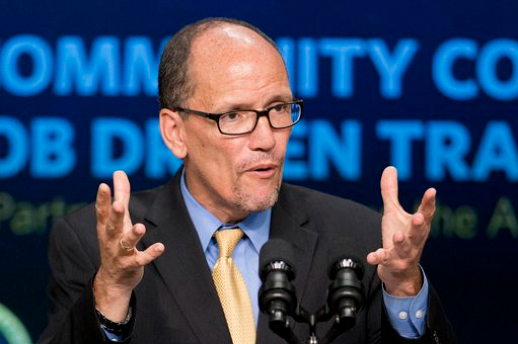 Nombran a Tom Perez nuevo presidente de Partido Demócrata