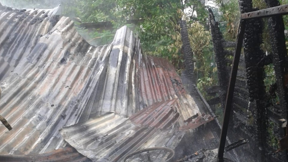 De juego a tragedia, un menor prende fuego a su casa pensando que solo jugaba