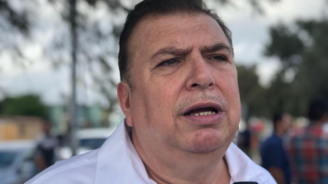 Desalojan a comerciantes del parque Periférico 