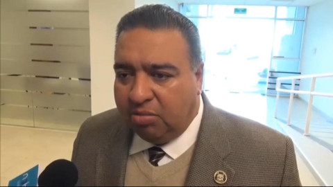 Diputado pronostica hechos de violencia entre migrantes y autoridades americanas