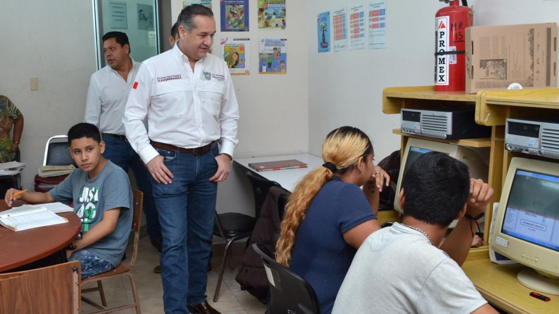 Verifica Alcalde maderense condiciones de las instalaciones municipales