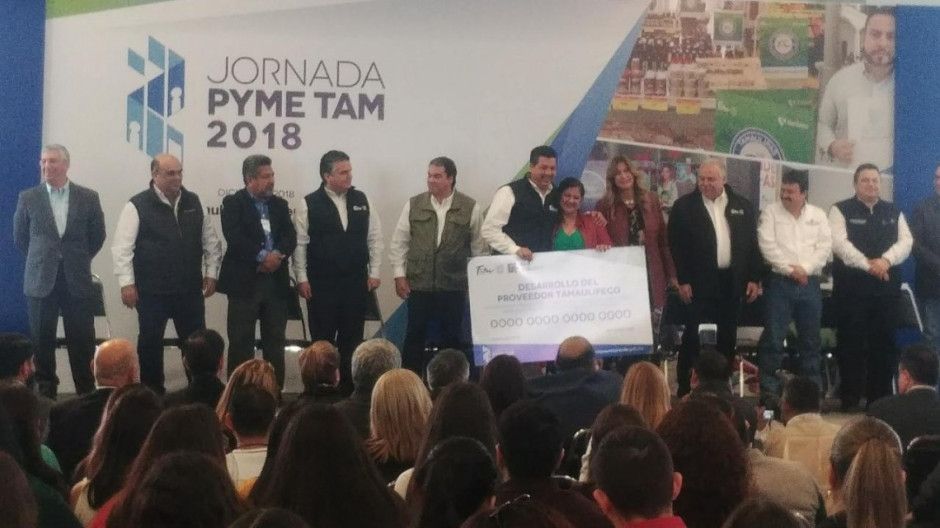 Realizan entrega de recursos PYMES 2018