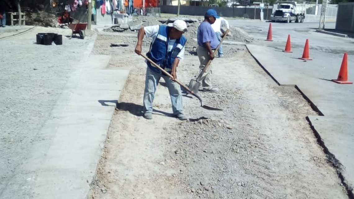 Reparan calle Jaime Nunó en Rancho Grande y Caracoles