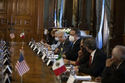 Concluye encuentro entre Kamala y AMLO, logran acuerdos 