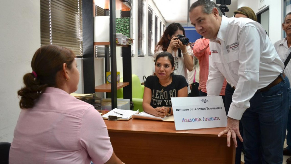 Verifica Alcalde maderense condiciones de las instalaciones municipales