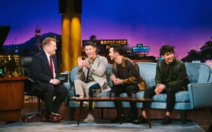 Previo a su reencuentro los Jonas Brothers ¡fueron a terapia!