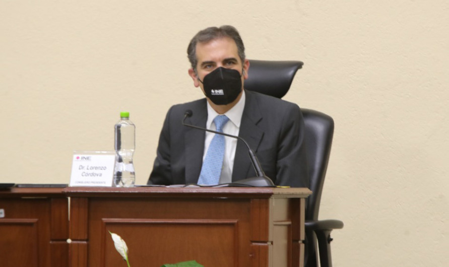 El INE sí promueve la consulta consulta de revocación de mandato: Córdova