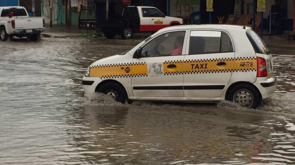 Infonavit se retrasa en pago de seguro en viviendas inundadas