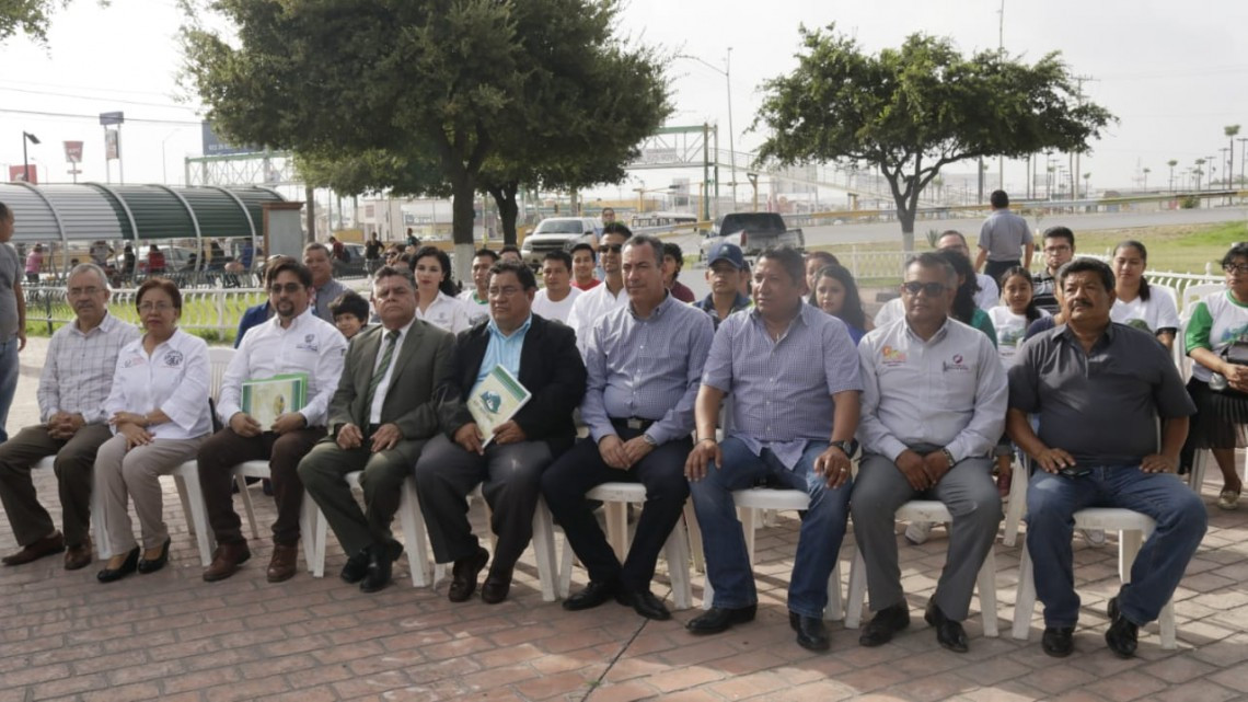 Firma Alcalde por la Proclamación de la Madre Tierra