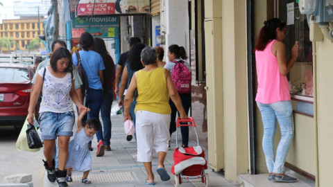 Ayuntamiento de Madero gestiona apoyos a Jefas de Familias