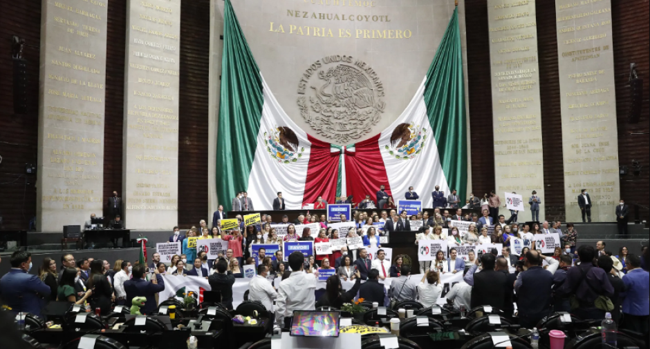 "Un acto de traición a la patria", califica AMLO votación de la Cámara de Diputados sobre Reforma Eléctrica 
