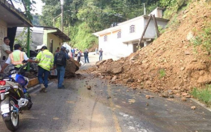 Japón ordena desalojó de 83 mil personas por riesgo de deslaves