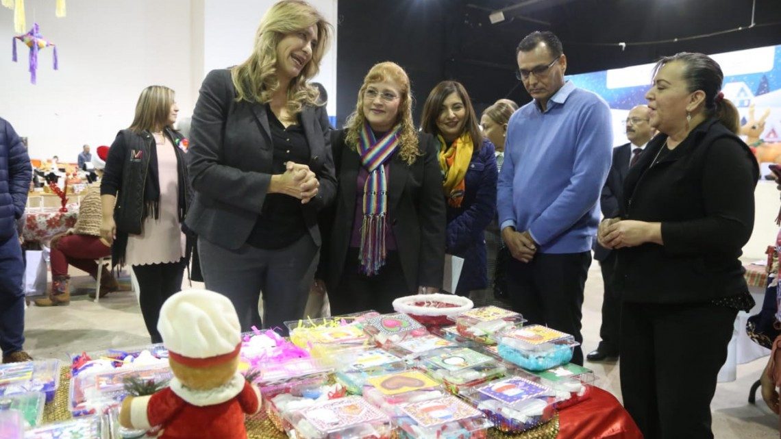 Inaugura Maki Ortiz Expo Oferta Navideña 2018