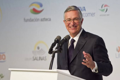 Salinas Pliego descarta compra de Banamex