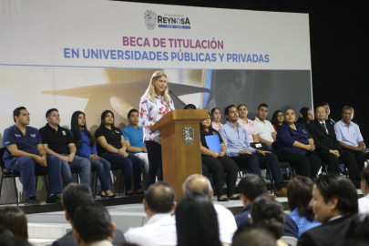 Obtendrán título profesional gracias al apoyo de Alcaldesa