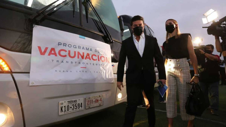 Samuel García anuncia vacunación anticovid para menores de edad en Texas