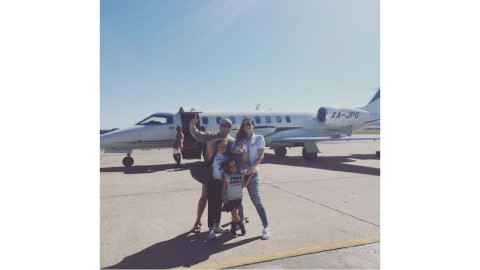 Sergio Mayer se llevó a la pequeña Mila de vacaciones