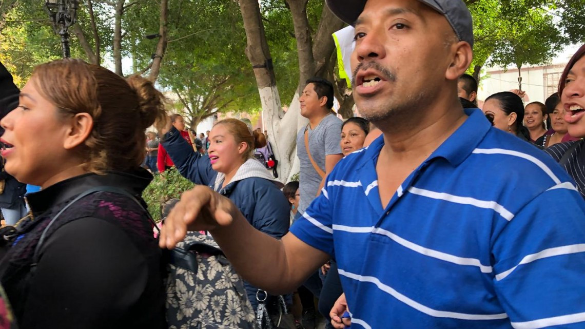 Más de 30 mil obreros siguen en la lucha