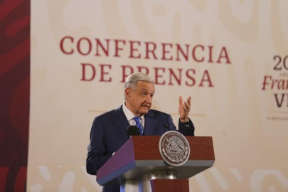 AMLO colocará mensaje antes de iniciar La Mañanera por orden del INE