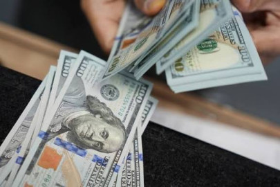 ¡Peso imparable! Dólar continúa a la baja y se cotiza en 18.36