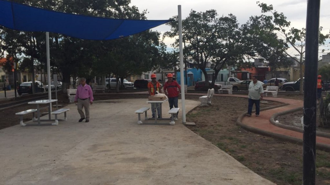 Se mejoran áreas de esparcimiento para fortalecer el tejido social.