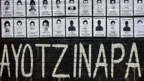 "Se tienen todos los elementos para sostener investigación", Defiende AMLO pruebas del caso Ayotzinapa