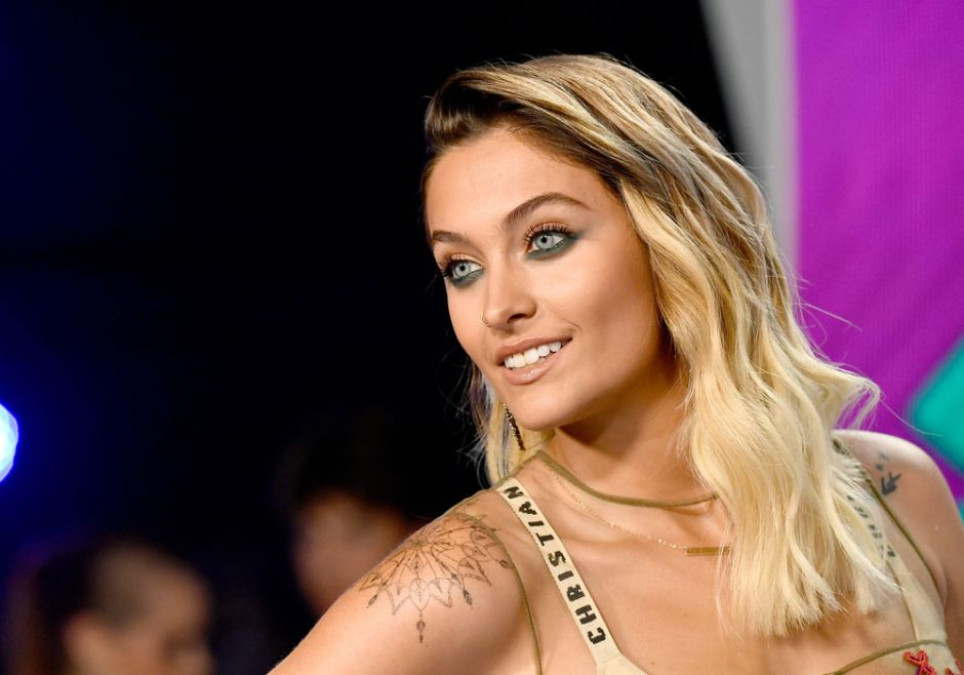 Ingresa Paris Jackson a una clínica de salud menta