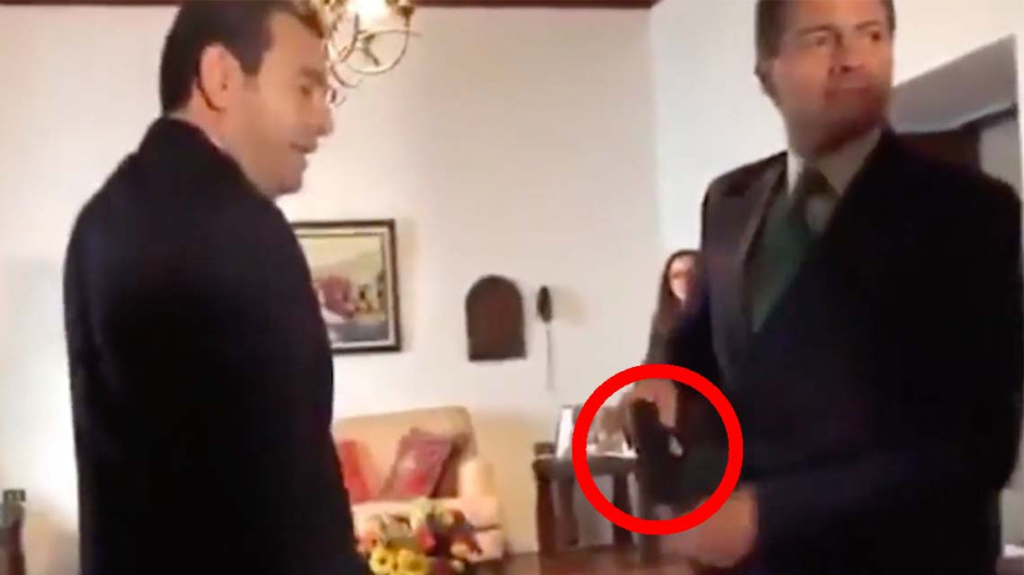 ¿Peña Nieto armado?