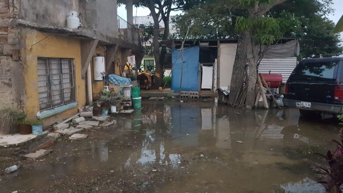 se desborda el río Pánuco e inunda colonias de Tampico