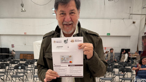 Noroña se suma a la Pensión del Bienestar y lo presume en redes