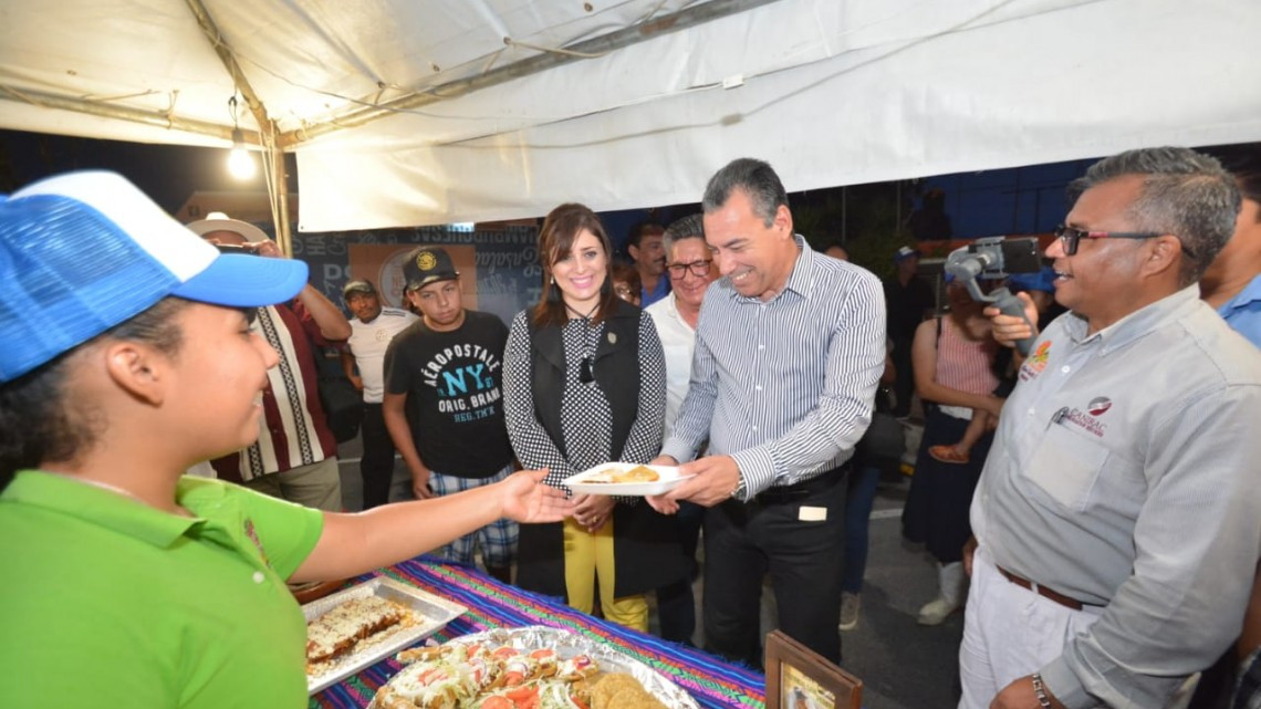 Disfrutan cerca de 4 mil personas Festival Del Taco y Festival Algarabía