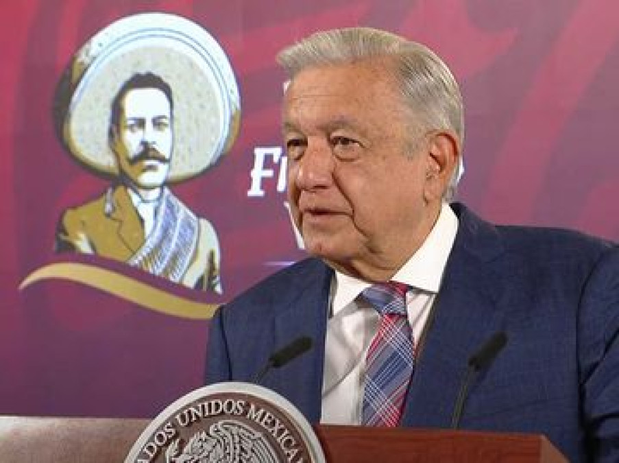 AMLO celebra fallo que permitirá distribución de libros de texto en Chihuahua