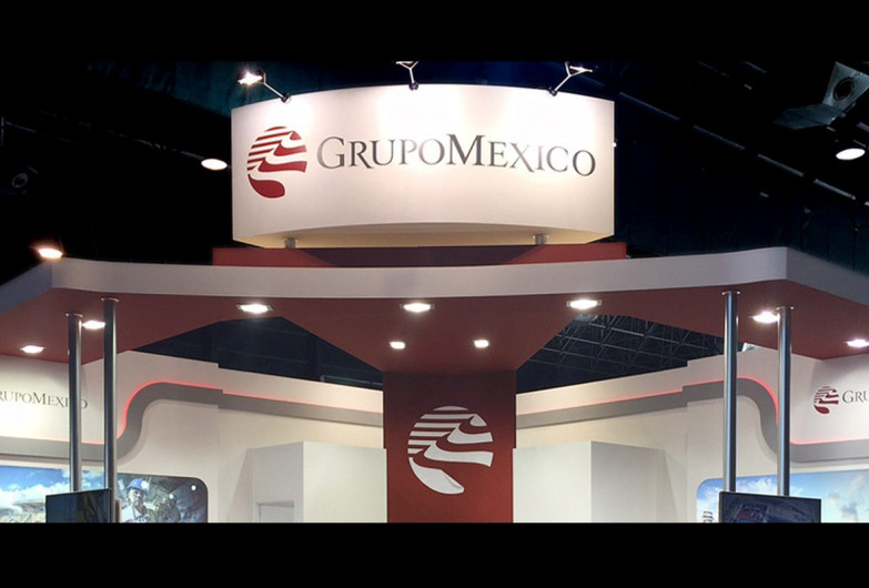 Acusa AMLO a exfuncionario de Conagua que otorgó concesiones de agua a Grupo México